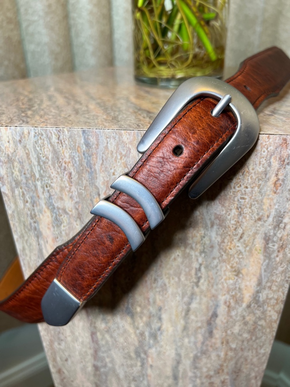 Orvis Men's Brown full-grain Bison Leather Belt with Brushed Silver-tone Buckle